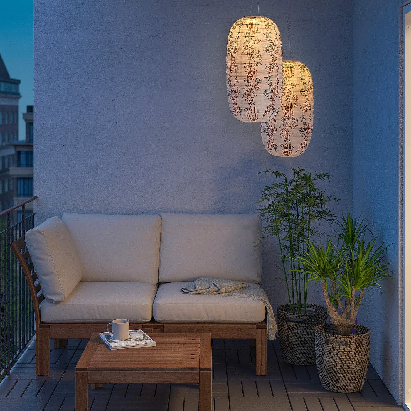 Wohlfühlstimmung: Diese Solar-Leuchten von Ikea verlängern Sommerabende auf dem Balkon